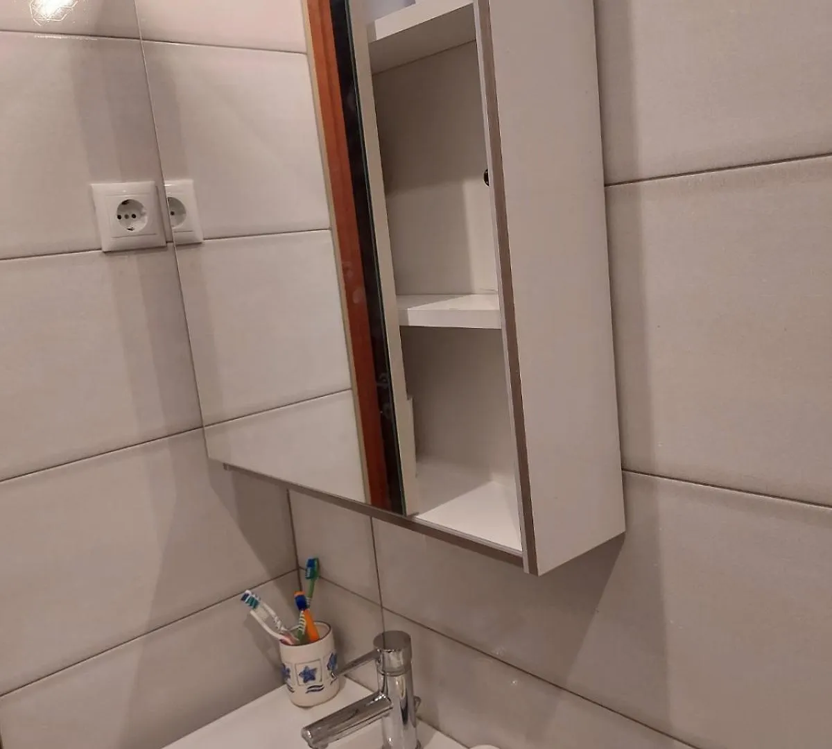 Lotus Apartment Peraia