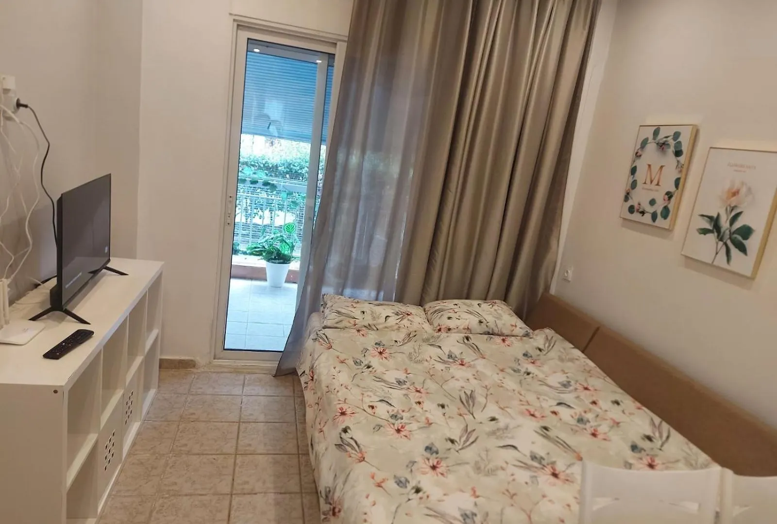 Lotus Apartment Peraia  Greece